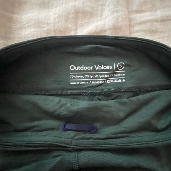 Outdoor Voices Green TechSweat Flex Shorts - Picture 3 of 3